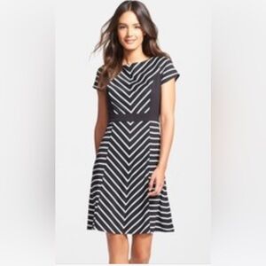 Ellen Tracy striped casual dress, size 6P
